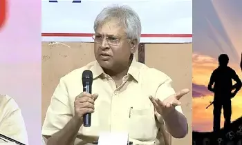 Undavalli Arun Kumar Slams: ఉండవల్లి అరుణ్ కుమార్ స్పందన: కోనసీమ కొబ్బరి వ్యాఖ్యలకు పవన్‌పై తీవ్ర విమర్శ.. టెర్రరిస్టులను కాల్చివేయాలి!