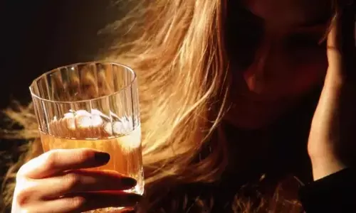 Russian Vodka : ప్రపంచం దీనికి ఎందుకు పడిచచ్చిపోతోంది? భారత్‌లో ధరలు విని షాక్ అవుతారు