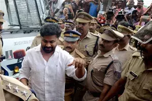 Malayalam Actor Dileep: లైంగిక వేధింపుల కేసులో దిలీప్ కు ఊరట