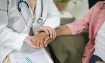 Parkinson’s Rising Even Among Youth: యువతలోనూ పార్కిన్సన్స్ అలజడి.. ప్రారంభ లక్షణాలు విస్మరిస్తే అంతే సంగతులు..