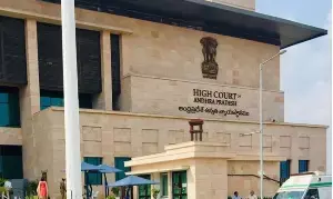 Tirumala Parakamani Case:  తిరుమల పరకామణి కేసు: సీఐడీ అదనపు నివేదిక హైకోర్టుకు సమర్పణ