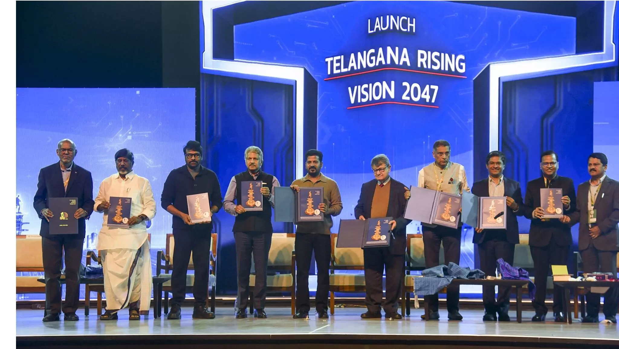 Telangana Rising Global Summit: తెలంగాణ రైజింగ్ గ్లోబల్ సమిట్లో రాష్ట్ర సామర్థ్యం ప్రతిఫలింపు—“తెలంగాణ అన్బీటబుల్” Telangana Rising Global Summit: తెలంగాణ రైజింగ్ గ్లోబల్ సమిట్లో రాష్ట్ర సామర్థ్యం ప్రతిఫలింపు—“తెలంగాణ అన్బీటబుల్”