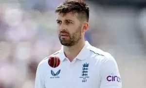 Mark Wood Ruled Out: మార్క్ వుడ్ దూరం: యాషెస్ సిరీస్లో ఇంగ్లాండ్కు తీవ్రమైన ఎదురుదెబ్బ Mark Wood Ruled Out: మార్క్ వుడ్ దూరం: యాషెస్ సిరీస్లో ఇంగ్లాండ్కు తీవ్రమైన ఎదురుదెబ్బ