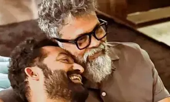 NTR–Sukumar Combo Repeats: ఎన్టీఆర్-సుకుమార్ కాంబో రిపీట్: ఫ్యాన్స్లో పెరిగిన ఉత్సాహం! NTR–Sukumar Combo Repeats: ఎన్టీఆర్-సుకుమార్ కాంబో రిపీట్: ఫ్యాన్స్లో పెరిగిన ఉత్సాహం!