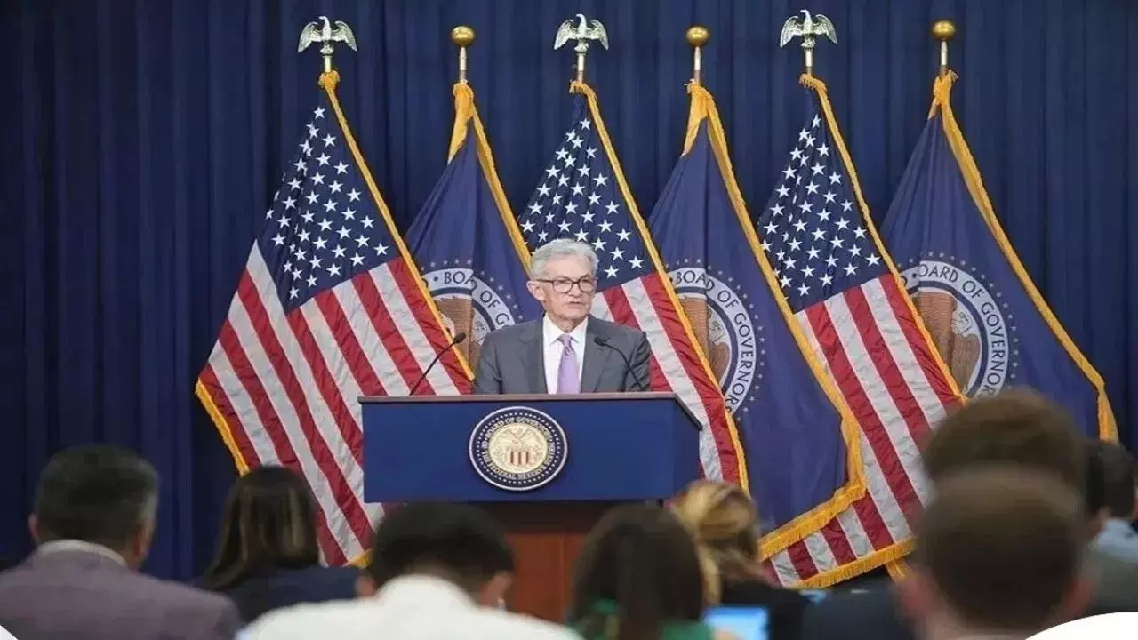 US Federal Reserve : యూఎస్ ఎకానమీకి బూస్ట్..మూడోసారి వడ్డీ రేట్లను తగ్గించిన ఫెడరల్ రిజర్వ్ US Federal Reserve : యూఎస్ ఎకానమీకి బూస్ట్..మూడోసారి వడ్డీ రేట్లను తగ్గించిన ఫెడరల్ రిజర్వ్