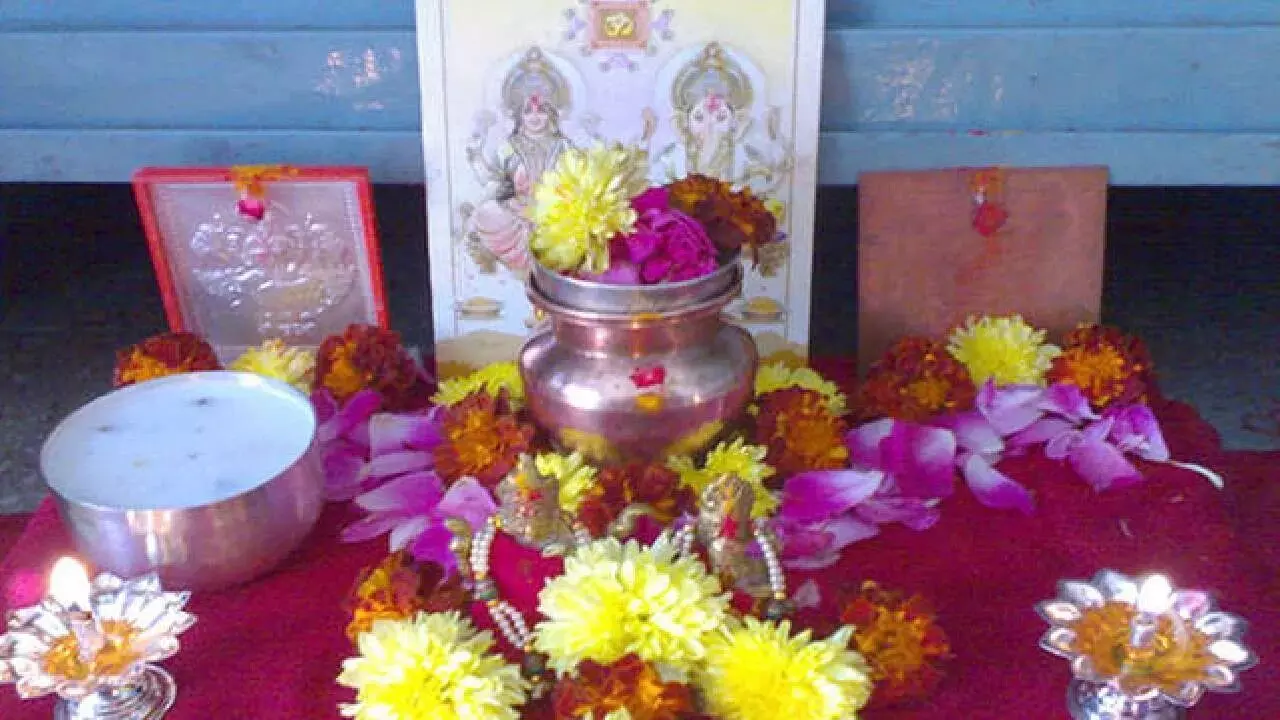 This Vratam Removes Marriage Obstacles: ఈ వ్రతం చేస్తే పెళ్లి కష్టాలకు చెక్.. వెంటనే వివాహం ఖాయం.. This Vratam Removes Marriage Obstacles: ఈ వ్రతం చేస్తే పెళ్లి కష్టాలకు చెక్.. వెంటనే వివాహం ఖాయం..