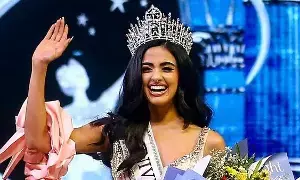 Miss Universe India Ria Singha: టాలీవుడ్ ఎంట్రీ ఇస్తున్న మిస్ యూనివర్స్ ఇండియా రియా సింఘా Miss Universe India Ria Singha: టాలీవుడ్ ఎంట్రీ ఇస్తున్న మిస్ యూనివర్స్ ఇండియా రియా సింఘా