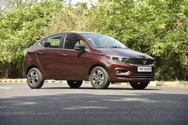 Tata Tigor Sales : రూ.6 లక్షల లోపు ధర ఉన్నా టాటాలో ఈ కారు కొనే దిక్కే లేదు