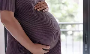 Pregnant Women: చలికాలంలో గర్భిణీ ఈ తప్పులు అస్సలు చేయొద్దు.. ఈ చిట్కాలు తప్పక పాటించాలి