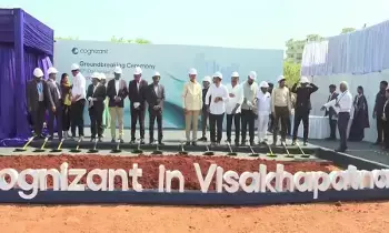 Visakhapatnam to Become an IT Hub:  విశాఖపట్నం: ఐటీ హబ్‌గా మారనున్న విశాఖపట్నం.. కాగ్నిజెంట్ క్యాంపస్‌కు భూమి పూజ చేసిన సీఎం చంద్రబాబు