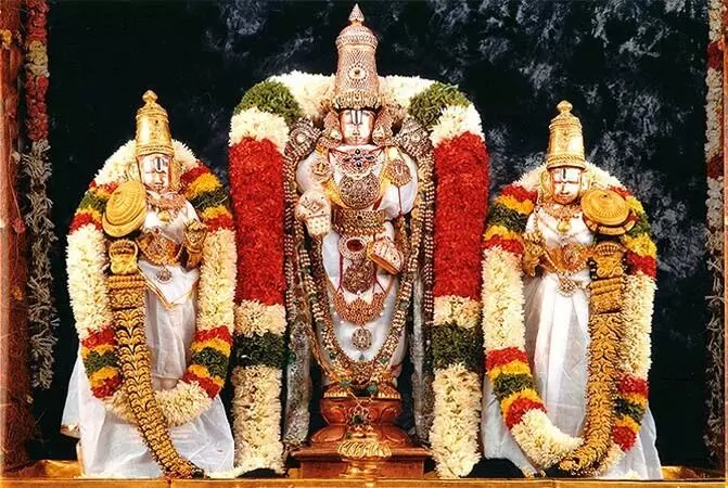 Vaikuntha Dwara Darshan: ఈ-డిప్ ద్వారా వైకుంఠ ద్వార దర్శనం టోకెన్లు Vaikuntha Dwara Darshan: ఈ-డిప్ ద్వారా వైకుంఠ ద్వార దర్శనం టోకెన్లు