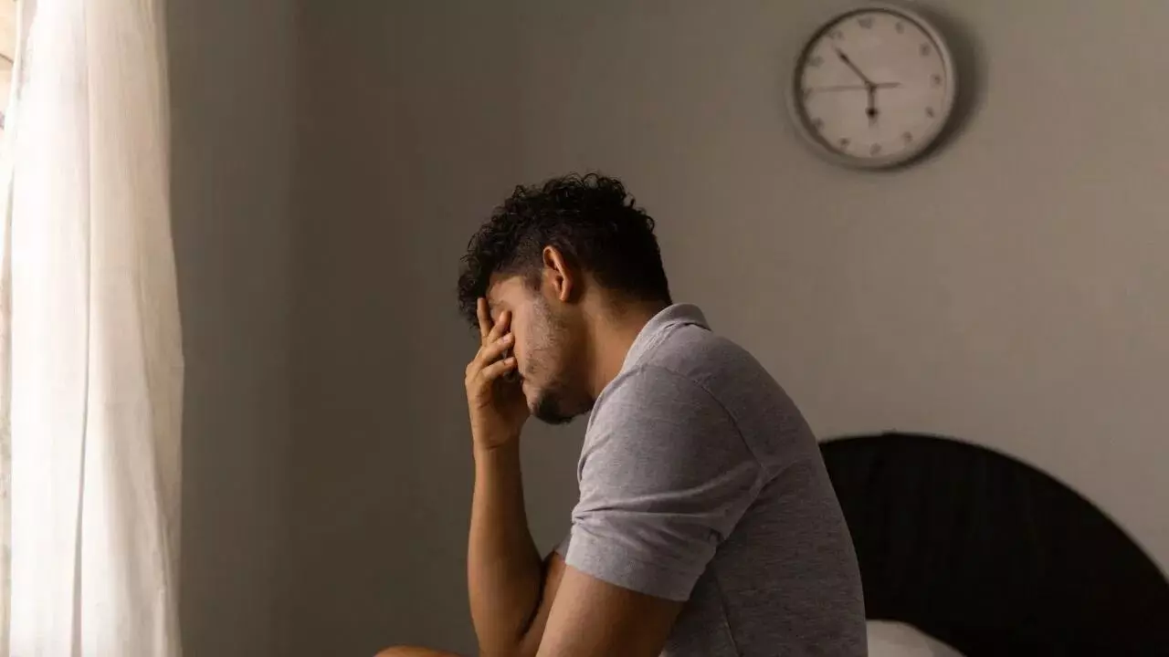 Headache: ఉదయం నిద్రలేవగానే తలనొప్పా? కారణం ఏంటో తెలుసా..? Headache: ఉదయం నిద్రలేవగానే తలనొప్పా? కారణం ఏంటో తెలుసా..?