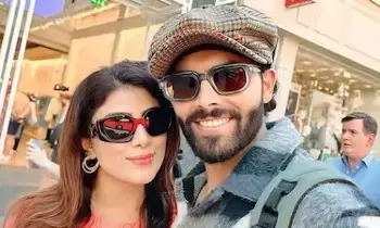 Jadeja’s Wife Makes Sensational Allegations: విదేశాల్లో క్రికెటర్ల తప్పుడు పనులు.. జడేజా భార్య సంచలన ఆరోపణలు Jadeja’s Wife Makes Sensational Allegations: విదేశాల్లో క్రికెటర్ల తప్పుడు పనులు.. జడేజా భార్య సంచలన ఆరోపణలు