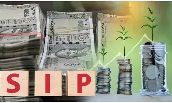 SIP Investment : నెలకు రూ.7,000తో రూ.1.30 కోట్లు..కోటీశ్వరులు కావాలంటే ఇది తెలుసుకోండి SIP Investment : నెలకు రూ.7,000తో రూ.1.30 కోట్లు..కోటీశ్వరులు కావాలంటే ఇది తెలుసుకోండి