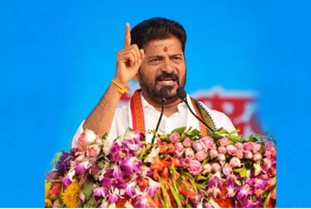 CM Revanth Reddy Warns: భాజపా రాజ్యాంగాన్ని రక్షించకుండా రద్దు చేయాలని కుట్ర పన్నుతోంది: సీఎం రేవంత్ రెడ్డి హెచ్చరిక CM Revanth Reddy Warns: భాజపా రాజ్యాంగాన్ని రక్షించకుండా రద్దు చేయాలని కుట్ర పన్నుతోంది: సీఎం రేవంత్ రెడ్డి హెచ్చరిక