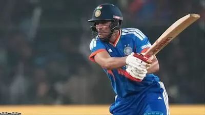 Shubman Gill: శుభ్మన్ గిల్ అరుదైన రికార్డు Shubman Gill: శుభ్మన్ గిల్ అరుదైన రికార్డు