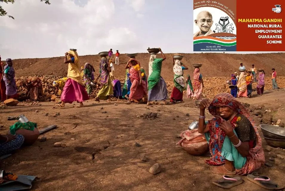MGNREGA to Be Phased Out: ఎంజీఎన్ఆర్ఈజీఏకు వీడ్కోలు: వికసిత్ భారత్ గ్రామ గ్యారంటీ మిషన్తో కొత్త ఉపాధి పథకం.. 125 రోజుల పని హామీ! MGNREGA to Be Phased Out: ఎంజీఎన్ఆర్ఈజీఏకు వీడ్కోలు: వికసిత్ భారత్ గ్రామ గ్యారంటీ మిషన్తో కొత్త ఉపాధి పథకం.. 125 రోజుల పని హామీ!