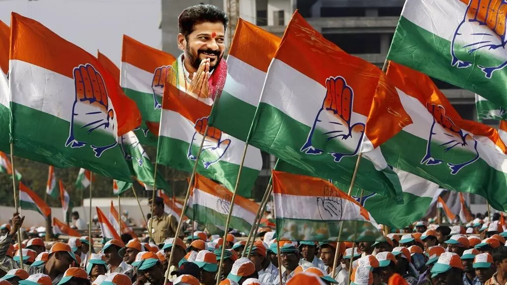 Telangana Panchayat Elections: పంచాయతీ ఎన్నికలు: కాంగ్రెస్కు మళ్లీ భారీ విజయం Telangana Panchayat Elections: పంచాయతీ ఎన్నికలు: కాంగ్రెస్కు మళ్లీ భారీ విజయం