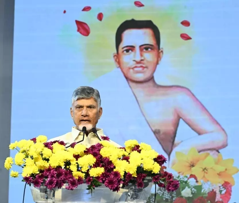 ‘Statue of Sacrifice’ in Amaravati: అమరావతిలో ‘స్టాచ్యూ ఆఫ్ శాక్రిఫైజ్’ : 58 అడుగుల పొట్టి శ్రీరాములు విగ్రహం ప్రతిష్ఠ ‘Statue of Sacrifice’ in Amaravati: అమరావతిలో ‘స్టాచ్యూ ఆఫ్ శాక్రిఫైజ్’ : 58 అడుగుల పొట్టి శ్రీరాములు విగ్రహం ప్రతిష్ఠ