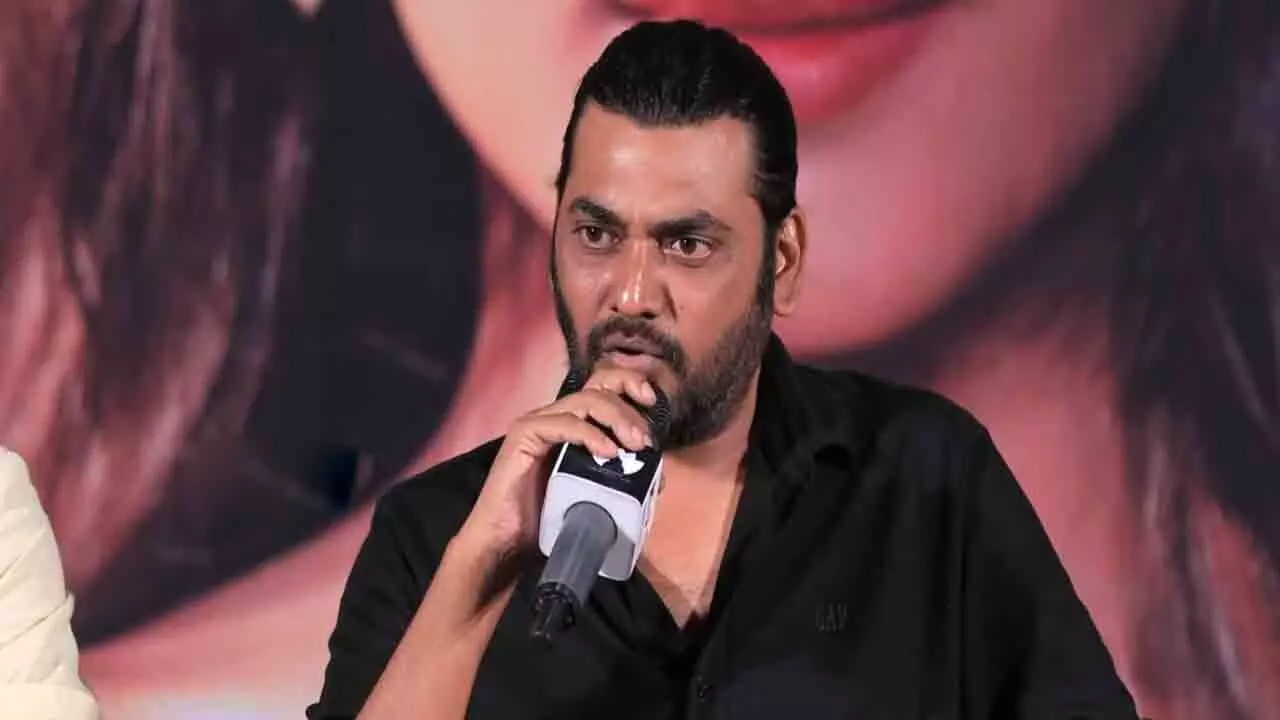 KD Director Passes Away: టాలీవుడ్ లో విషాదం..కేడీ దర్శకుడు కన్నుమూత KD Director Passes Away: టాలీవుడ్ లో విషాదం..కేడీ దర్శకుడు కన్నుమూత