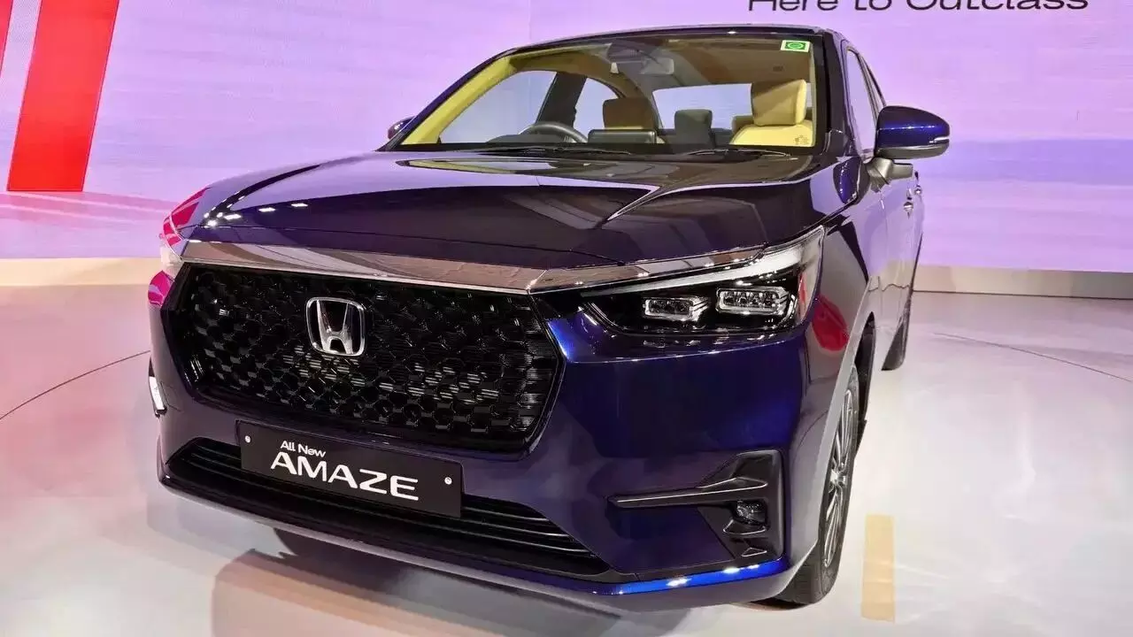 Honda Amaze : కొత్త కారు కొనాలంటే ఇదే సరైన సమయం..హోండా అమేజ్పై రూ.98,000 ఆదా Honda Amaze : కొత్త కారు కొనాలంటే ఇదే సరైన సమయం..హోండా అమేజ్పై రూ.98,000 ఆదా