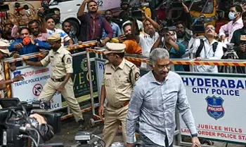 Phone Tapping Case: ఫోన్ ట్యాపింగ్ కేసులో ప్రభాకర్ రావు కస్టడీ మరో వారం పొడిగింపు.. విచారణకు సహకరించాలని సుప్రీం కోర్టు ఆదేశం