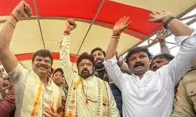 Balakrishna: కాశీలో బాలయ్య.. విశ్వనాథుడికి ప్రత్యేక పూజలు