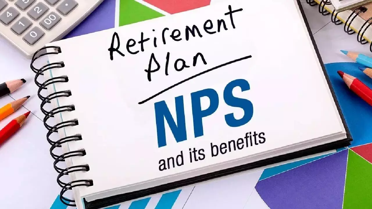 NPS : ఒక్కసారి డబ్బు కడితే 85 ఏళ్ల వరకు ఛాన్స్..ఎన్పీఎస్లో పెట్టిన ప్రతి రూపాయి ఇప్పుడు బంగారం NPS : ఒక్కసారి డబ్బు కడితే 85 ఏళ్ల వరకు ఛాన్స్..ఎన్పీఎస్లో పెట్టిన ప్రతి రూపాయి ఇప్పుడు బంగారం