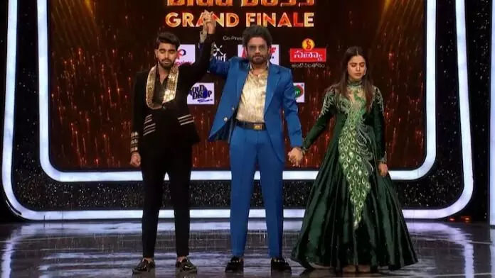 Kalyan Becomes Bigg Boss Winner: బిగ్ బాస్ విన్నర్ గా కళ్యాణ్..ప్రైజ్ మనీ ఎంతంటే.? Kalyan Becomes Bigg Boss Winner: బిగ్ బాస్ విన్నర్ గా కళ్యాణ్..ప్రైజ్ మనీ ఎంతంటే.?