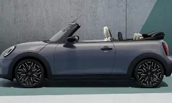 Mini Cooper : ఇండియాలో మిని కూపర్ సునామీ..24 గంటల్లోనే స్టాక్ ఖాళీ..క్యూ కడుతున్న కోటీశ్వరులు