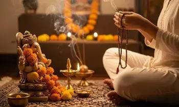 Mantra Remedies for Vastu Defects: వాస్తు దోషాలకు మంత్ర చికిత్స.. ఇంట్లో ప్రశాంతత కోసం ఈ 3 మంత్రాలు జపించండి