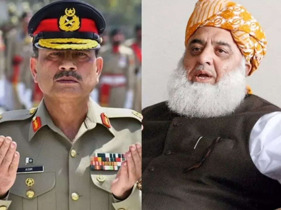 Pakistan Opposition Leader’s Sensational Remarks: పాక్ ప్రతిపక్ష నేత సంచలన వ్యాఖ్యలు: రిగ్గింగ్తోనే అధికార ఆక్రమణ.. అఫ్గాన్పై సైనిక చర్యలు తప్పుపట్టారు Pakistan Opposition Leader’s Sensational Remarks: పాక్ ప్రతిపక్ష నేత సంచలన వ్యాఖ్యలు: రిగ్గింగ్తోనే అధికార ఆక్రమణ.. అఫ్గాన్పై సైనిక చర్యలు తప్పుపట్టారు