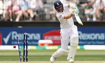 Ashes Series:  యాషెస్ సిరీస్.. 152 పరుగులకే ఆసిస్ ఆలౌట్