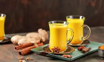 Drinking Turmeric Milk at Night:  రాత్రిపూట పసుపు పాలు తాగితే ఇన్ని లాభాలా?
