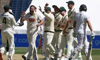 Ashes Series:  ఒకే రోజు 20 వికెట్లు.. 131 ఏళ్ల  రికార్డు బద్దలు