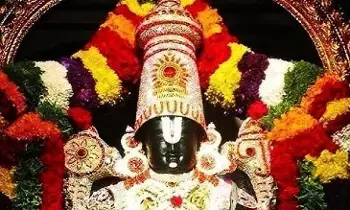 Heavy Rush of Devotees in Tirumala: తిరుమలలో భక్తుల రద్దీ.. దర్శనానికి 20 గంటలు