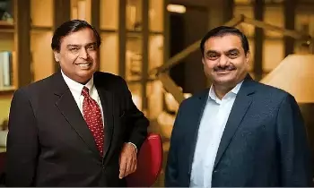 Ambani Vs Adani : అంబానీ స్పీడుకి అదానీ బ్రేకులు పడ్డాయా? 2025లో కింగ్ ఎవరంటే ?