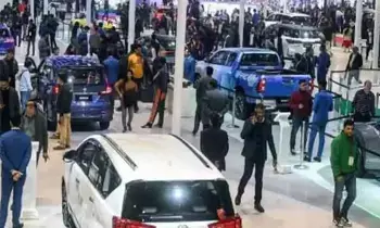 Auto Dealers: సంవత్సరాంతంలో స్థిరంగా కొనసాగుతున్న ఆటో షోరూమ్ సందడి