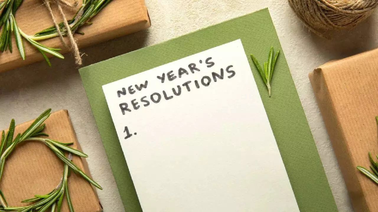 Your Health Is Your Wealth: కొత్త ఏడాదిలో మీ ఆరోగ్యమే మీ సంపద.. ఈ 5 తీర్మానాలు మీ జీవితాన్ని మార్చేస్తాయి.. Your Health Is Your Wealth: కొత్త ఏడాదిలో మీ ఆరోగ్యమే మీ సంపద.. ఈ 5 తీర్మానాలు మీ జీవితాన్ని మార్చేస్తాయి..