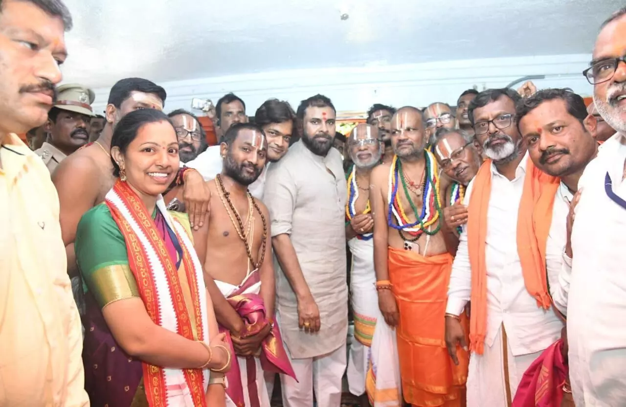 AP Deputy CM Pawan Kalyan: కొండగట్టు నాకు పునర్జన్మనిచ్చింది: పవన్ AP Deputy CM Pawan Kalyan: కొండగట్టు నాకు పునర్జన్మనిచ్చింది: పవన్