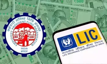 LIC : ఎల్‌ఐసీ ప్రీమియం కట్టడానికి డబ్బుల్లేవా? టెన్షన్ వద్దు..మీ పీఎఫ్ ఖాతాతో పని పూర్తి