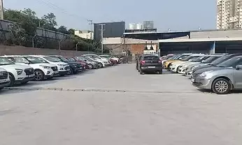 Used Car Buying Tips : సెకండ్ హ్యాండ్ కారు కొంటున్నారా? ఈ తప్పులు అస్సలు చేయకండి