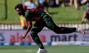 IPL Broadcasts Banned in Bangladesh: బంగ్లాదేశ్‌లో ఐపీఎల్ ప్రసారాలపై నిషేధం.. షెడ్యూల్ మార్పుపై సందిగ్ధత