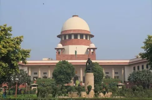 Supreme Court Questions: సుప్రీంకోర్టు ప్రశ్న: కోళ్లు, మేకలకు ప్రాణాలు లేవా? Supreme Court Questions: సుప్రీంకోర్టు ప్రశ్న: కోళ్లు, మేకలకు ప్రాణాలు లేవా?
