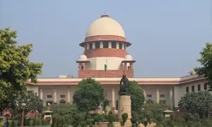 Supreme Court Questions:  సుప్రీంకోర్టు ప్రశ్న: కోళ్లు, మేకలకు ప్రాణాలు లేవా?