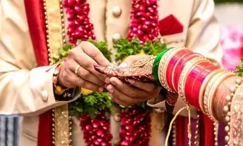 Delayed Marriages: పెళ్లి ఆలస్యం కావడానికి..ప్రధాన కారణాలివే..