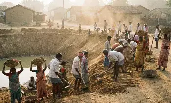 G-RAM-G Act : 100 రోజులు పాత మోడల్..ఇకపై ఏటా 125 రోజులు పని గ్యారెంటీ