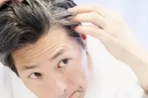 The Secret to Turning Grey Hair Black:  తెల్ల జుట్టును నల్లగా మార్చే సీక్రెట్.. ఇంట్లోనే ఇలా చేస్తే చాలు..