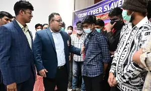 22 Andhra Pradesh Youth Rescued from Myanmar Cyber Hell:  మయన్మార్ సైబర్ నరకం నుంచి 22 ఏపీ యువకుల రక్షణ: చీకటి గదుల్లో కరెంట్ షాకులు, హింసలు