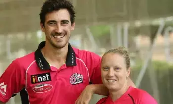 Australian star pacer Mitchell Starc: భార్య రిటైర్మెంట్‌పై స్టార్క్ ఎమోషనల్ పోస్ట్!